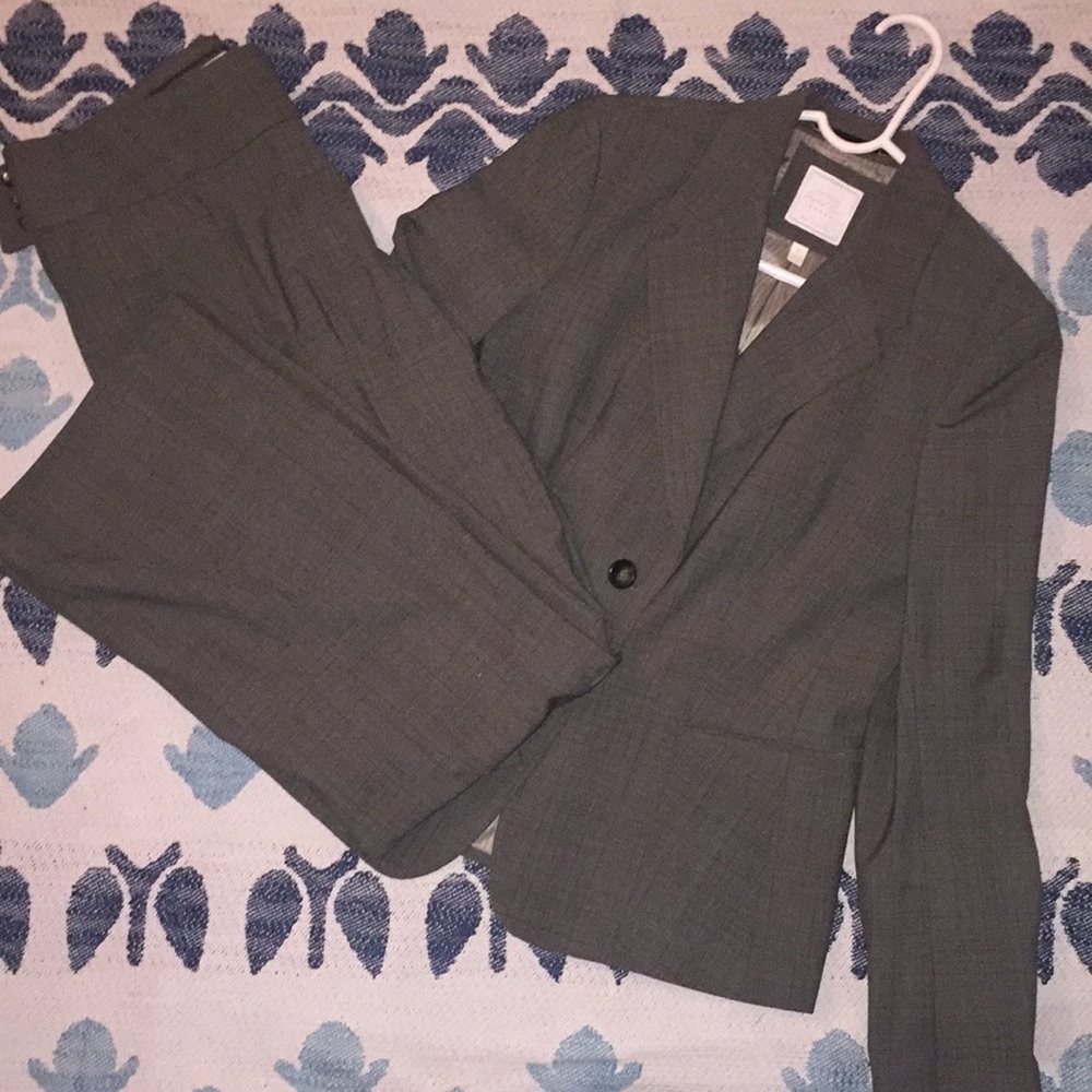 The Limited travel Suit jacket and pant
